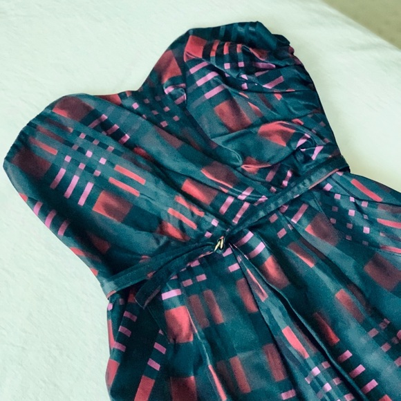 Alexia Admor Strapless Mini Cocktail Dress - Picture 3 of 12